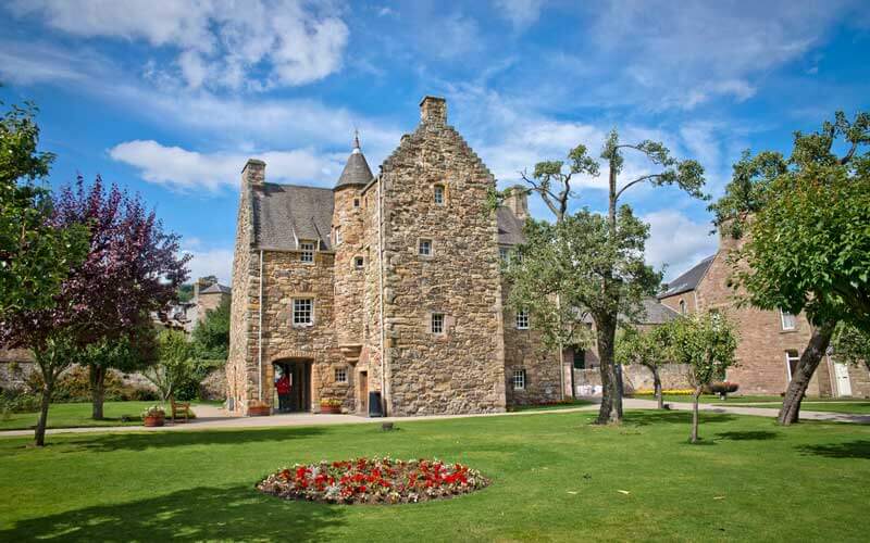Mary Queen of Scots House | Jedburgh | The Castles of Scotland